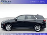 Used 2023 Chevrolet Equinox LT image 2