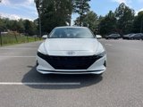 Used 2022 Hyundai Elantra SEL w/ Convenience Package image 3