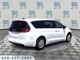 Used 2024 Chrysler Pacifica Touring-L image 5