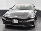 Used 2024 Hyundai Elantra SEL image 3