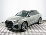 Certified 2025 Audi Q3 2.0T Premium image 3