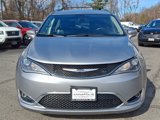 Used 2019 Chrysler Pacifica Touring-L image 2