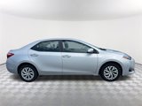 Used 2018 Toyota Corolla LE image 4