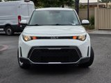 Used 2024 Kia Soul LX w/ LX Technology Package image 3