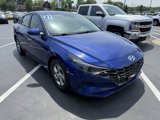 Used 2021 Hyundai Elantra SE image 3