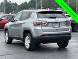 Used 2022 Jeep Compass Latitude image 2