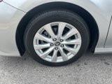 Used 2018 Toyota Camry LE image 3