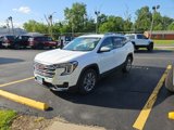 Used 2022 GMC Terrain SLT w/ Tech Package image 2