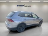 Used 2023 Volkswagen Tiguan SE image 4