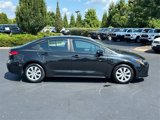 Used 2022 Toyota Corolla LE image 3