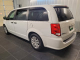 Used 2019 Dodge Grand Caravan SE image 3
