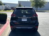 Used 2019 Nissan Rogue SV image 5