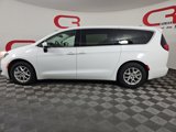 Certified 2023 Chrysler Voyager LX image 4