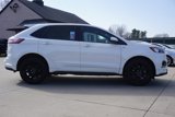 Used 2022 Ford Edge SEL image 2