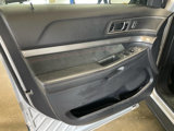Used 2018 Ford Explorer XLT w/ Equipment Group 202A image 5