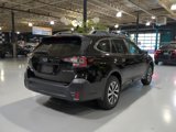 Used 2020 Subaru Outback Premium image 6