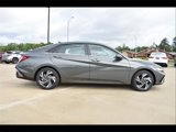 New 2025 Hyundai Elantra Limited image 2