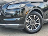 Used 2023 Lincoln Nautilus Reserve image 3