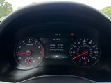 Used 2017 Kia Cadenza Limited image 3