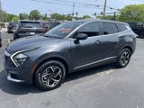 Used 2023 Kia Sportage LX image 3