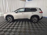 Used 2021 Nissan Rogue SV w/ Premium Package image 3