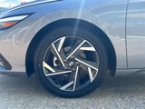 New 2025 Hyundai Elantra SEL image 3