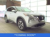 Used 2023 Nissan Rogue SV image 2