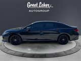 Used 2022 Toyota Avalon XSE image 2