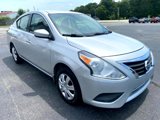 Used 2016 Nissan Versa SV image 4