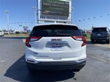 Used 2024 GMC Terrain SLT image 4
