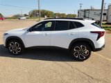 New 2025 Chevrolet Trax RS image 2