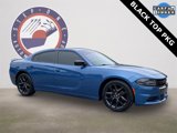 Used 2020 Dodge Charger SXT w/ Blacktop Package image 2