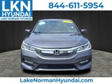 Used 2017 Honda Accord Sport image 2