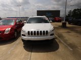 Used 2017 Jeep Cherokee Latitude w/ Safety/Convenience Group image 5