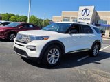 Used 2023 Ford Explorer Limited image 3