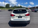 Used 2018 Nissan Rogue Sport SL w/ SL Premium Package image 4