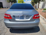 Used 2011 Mercedes-Benz E 350 BlueTEC Sedan image 5