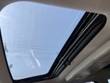 Used 2017 Chevrolet Traverse LT image 2