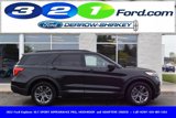 Used 2022 Ford Explorer XLT image 3