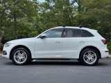 Used 2017 Audi Q5 2.0T Premium Plus w/ Technology Package image 3