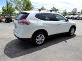 Used 2016 Nissan Rogue SV w/ SV Moonroof Package image 6