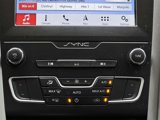 Used 2019 Ford Fusion SE image 5