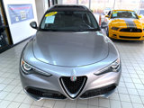 Used 2018 Alfa Romeo Stelvio Ti image 4