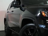 Used 2017 Jeep Grand Cherokee Altitude image 3