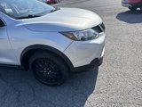 Used 2019 Nissan Rogue Sport S image 4