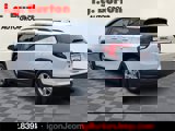 Used 2022 GMC Terrain SLE w/ Driver Convenience Package image 4