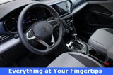 Used 2024 Volkswagen Taos SE image 2