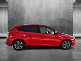 Used 2014 Ford Focus SE w/ SE Sport Package image 4