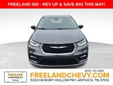 Used 2023 Chrysler Pacifica Touring-L image 2