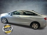 Used 2018 Chevrolet Cruze LS image 2